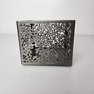 Bath and body works candle holder